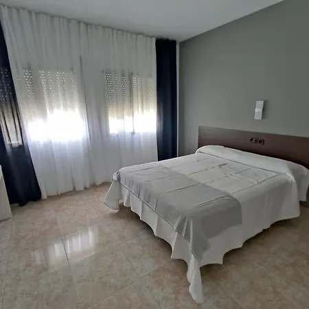 Talliscas Hotell 2*